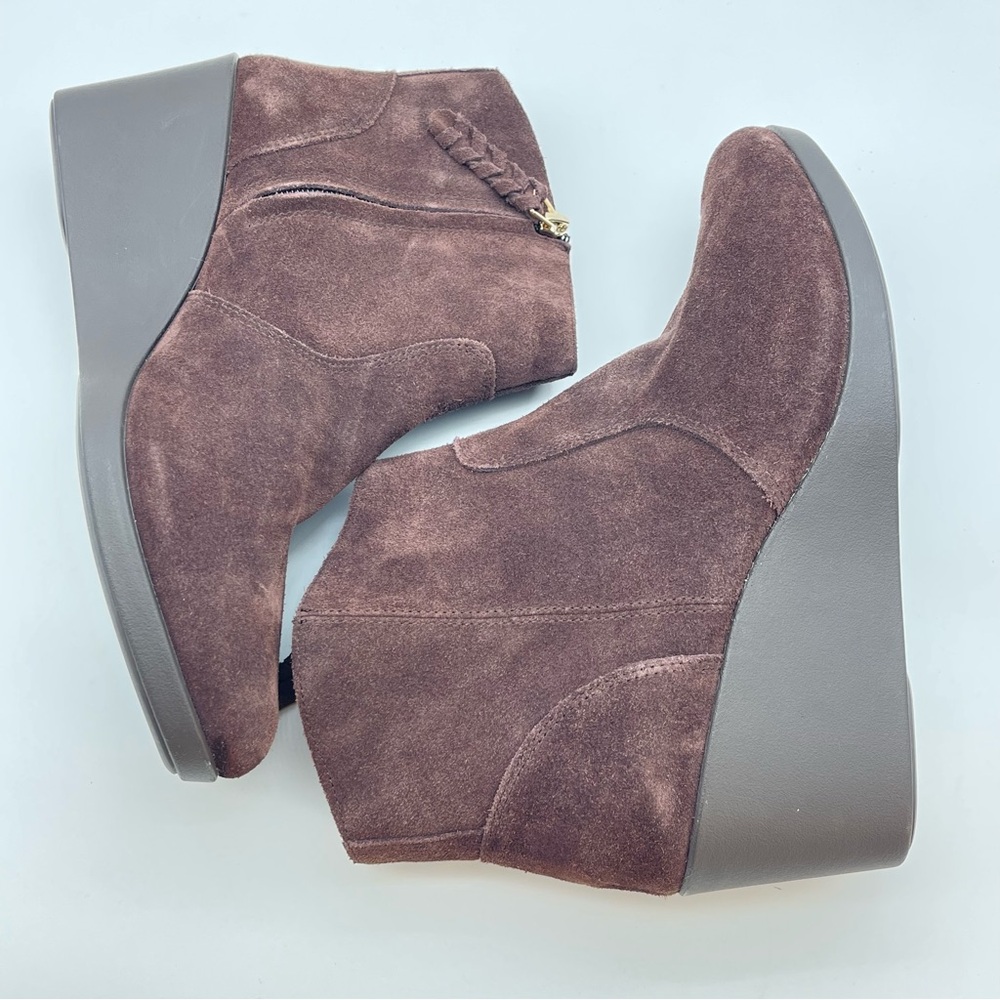 CROCS Leigh Wedge Booties Brown Synthetic Sued Side Zip Ankle Boots W10 - Picture 5 of 11